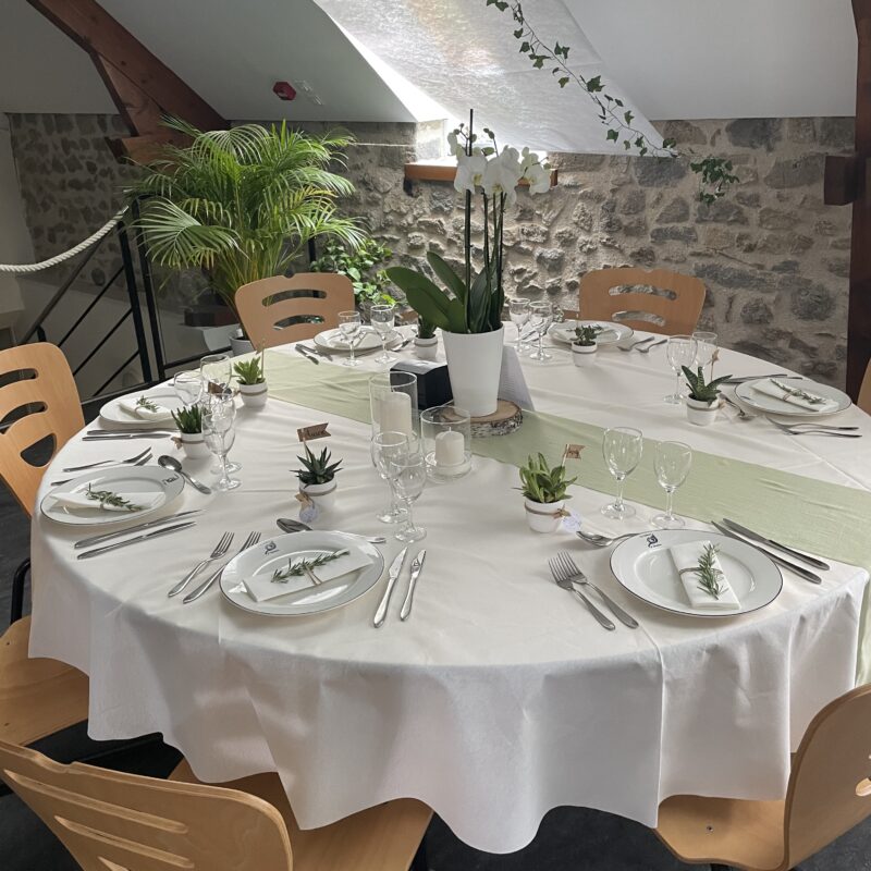 Touche de Paillettes - événementiel à Clermont-Ferrand - organisation d’événements en Auvergne -babyshower à domicile - wedding planner Clermont - événement privé original - séminaire d’entreprise sur mesure - team building créatif - prestataire événementiel Issoire / Brioude / Riom / Aubière -décoration événementielle - EVJF original en Auvergne - enterrement de vie de jeune fille Clermont - gender reveal party dans le Puy-de-Dôme - anniversaire surprise personnalisé - organisation de crémaillère festive - animation pour séminaire d’entreprise - organisation de salon pro à Clermont - moments inoubliables - événements personnalisés - accompagnement sur mesure - décoration élégante et tendance - souvenirs mémorables